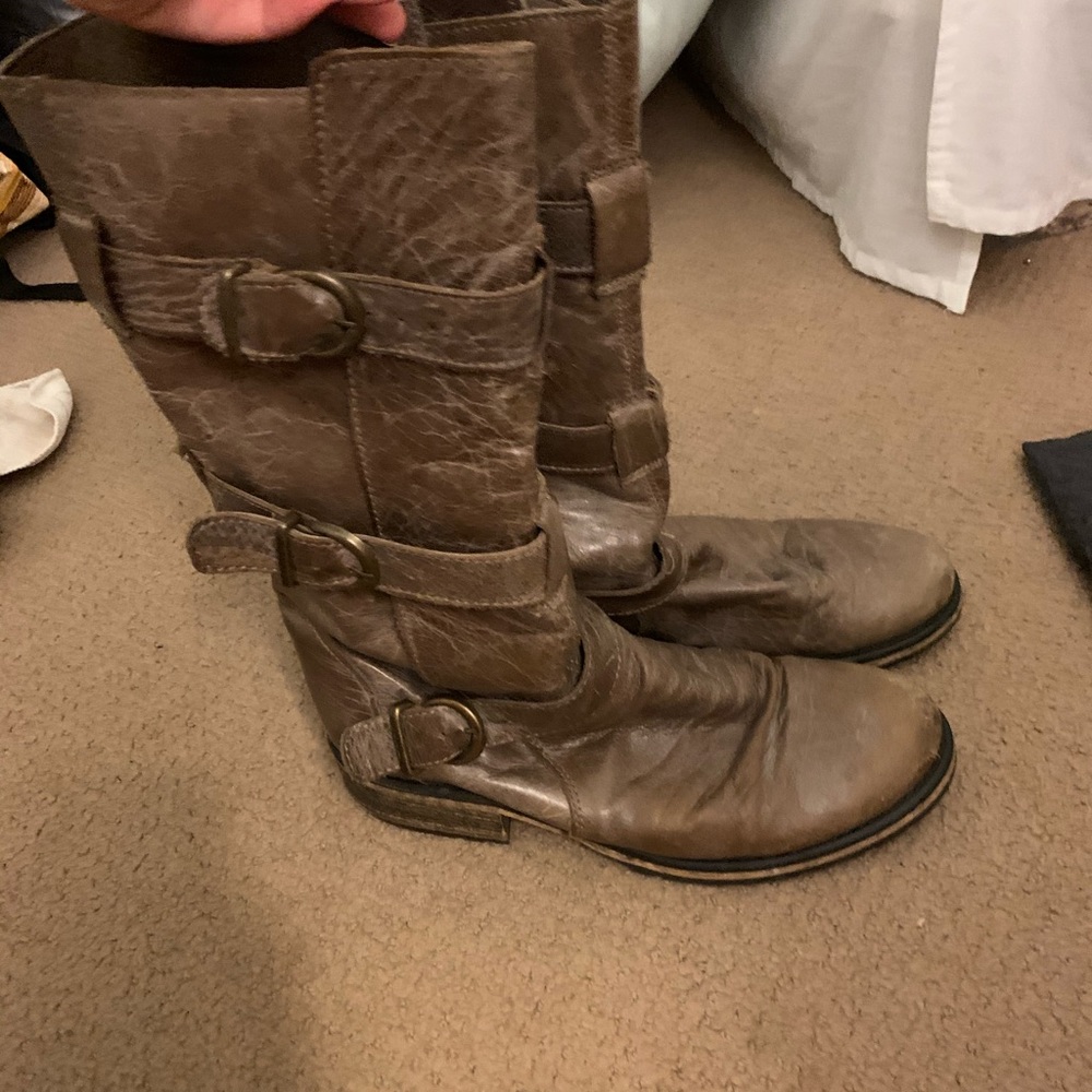 Tan Boots - image 4